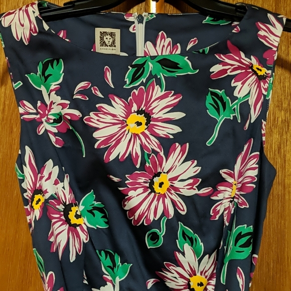 Dress - Picture 2 of 3